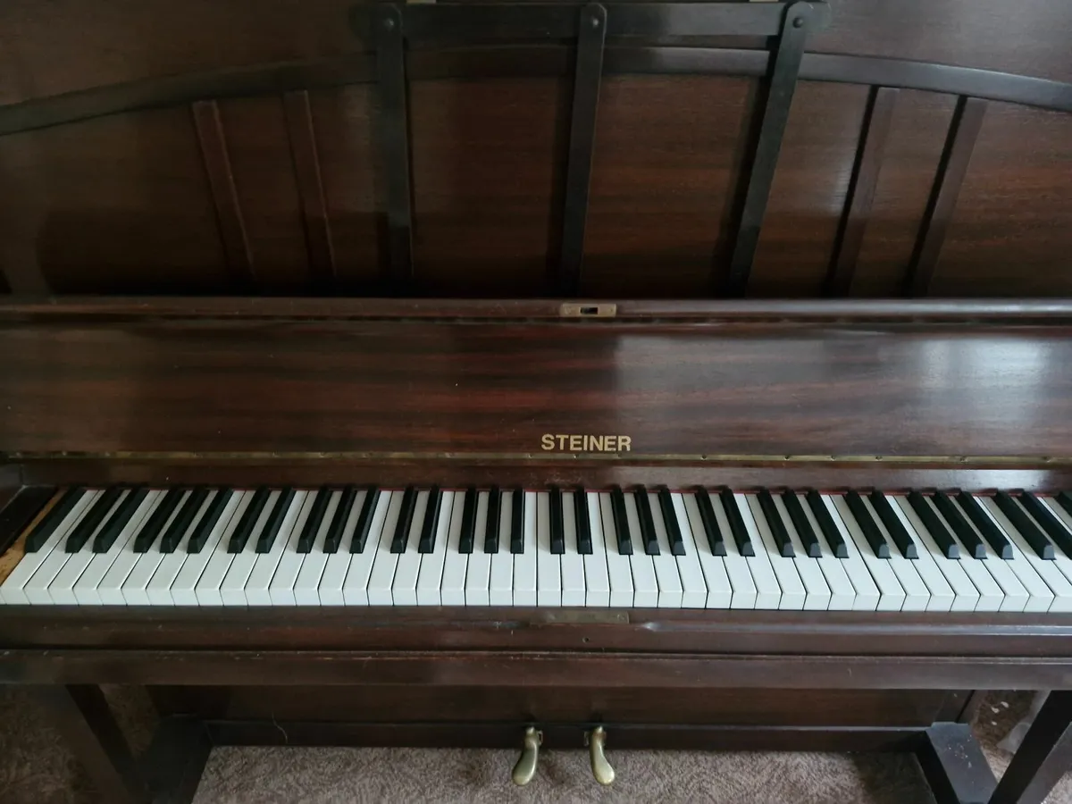 piano - Image 4