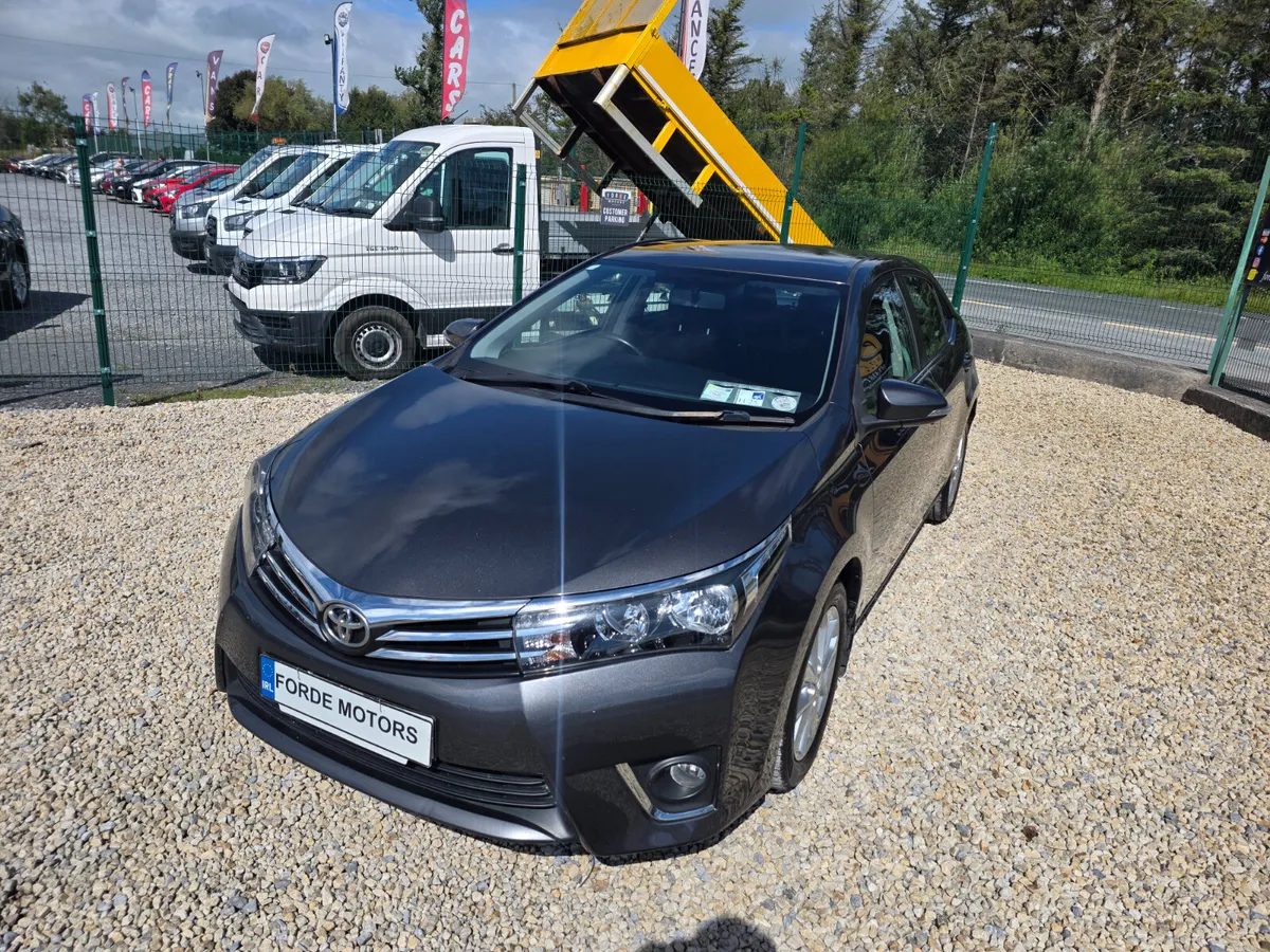 Toyota Corolla 2016 - Image 2