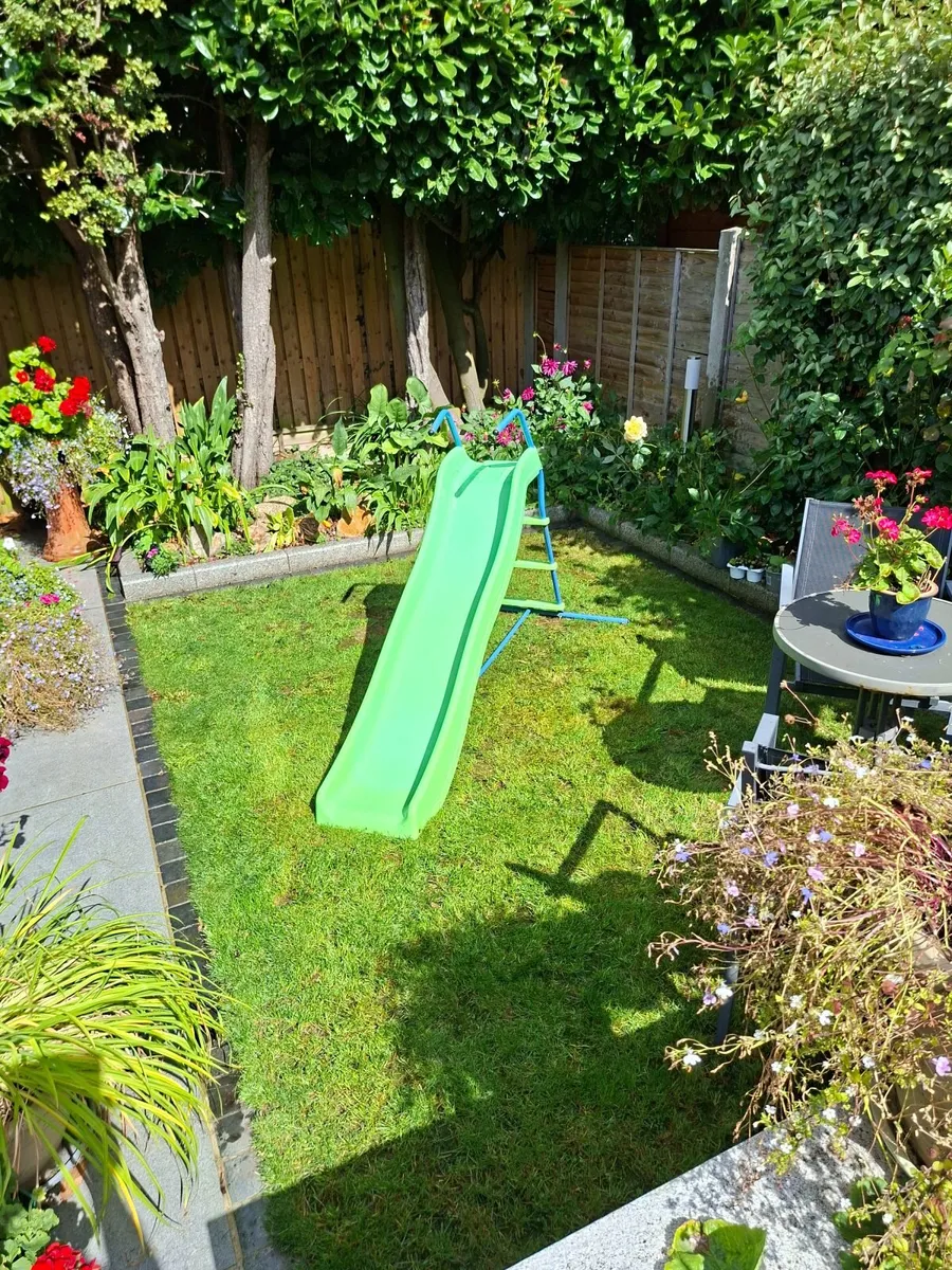 Kids slide - Image 1