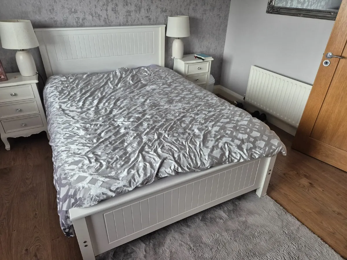 White Timber Framed Double Bed & Mattress - Image 2