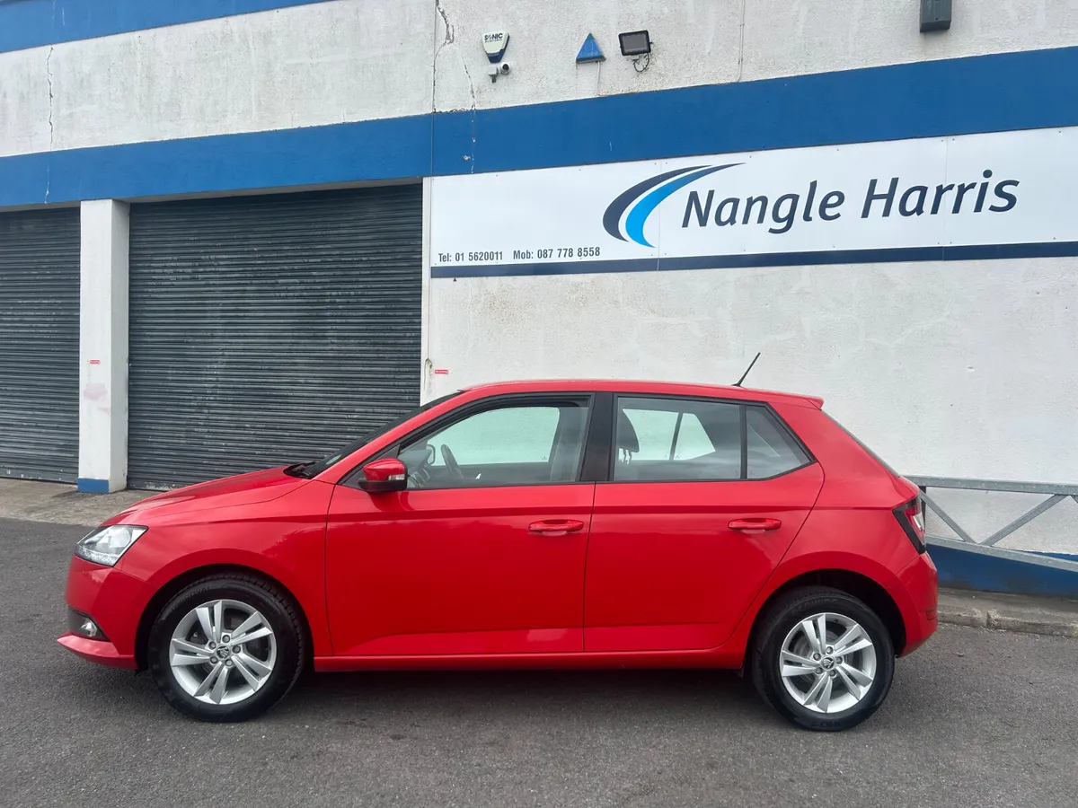 Skoda Fabia FRESH NCT 11/27. - Image 2