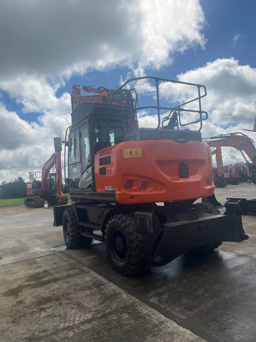 HITACHI ZX145w-6 - Image 3