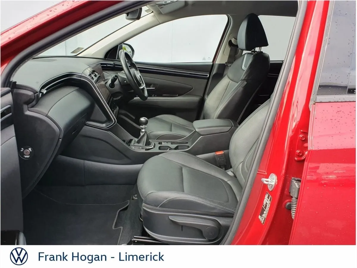 Hyundai Tucson 2WD Executive Plus - Call Ronan ON - Image 4