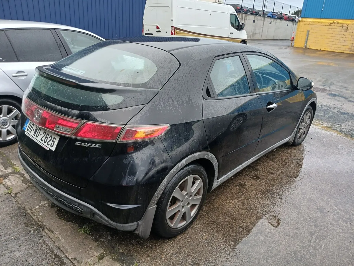 2006 Honda civic 1.3 petrol - Image 4