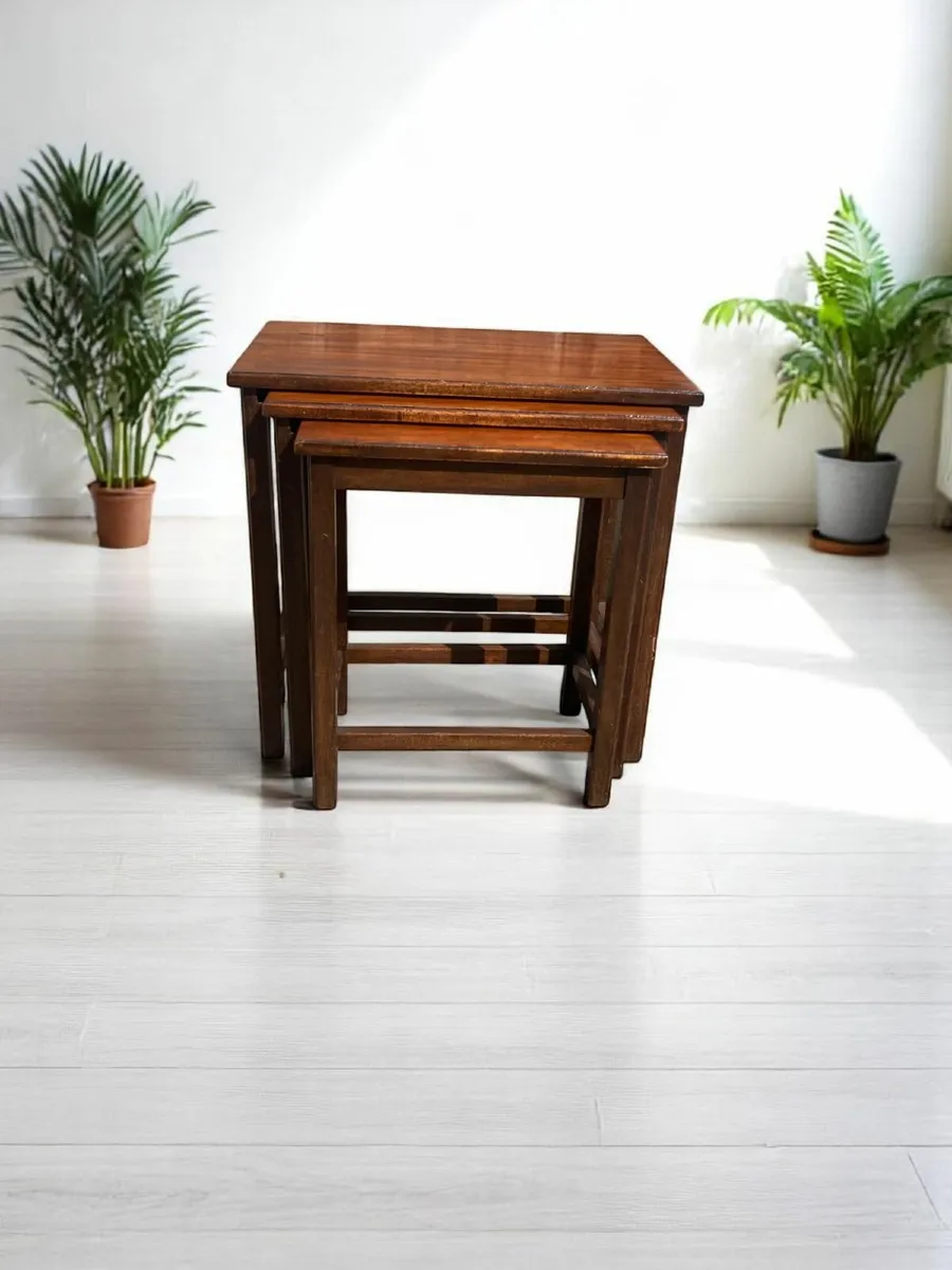 Nest of Tables - Antique - Mahogany. - Image 4