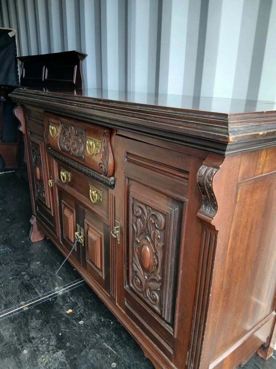 Beautiful dark carved wood unit with glass top - Image 2