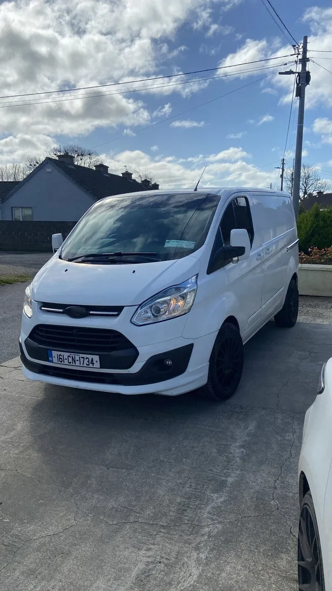 Transit van - Image 2