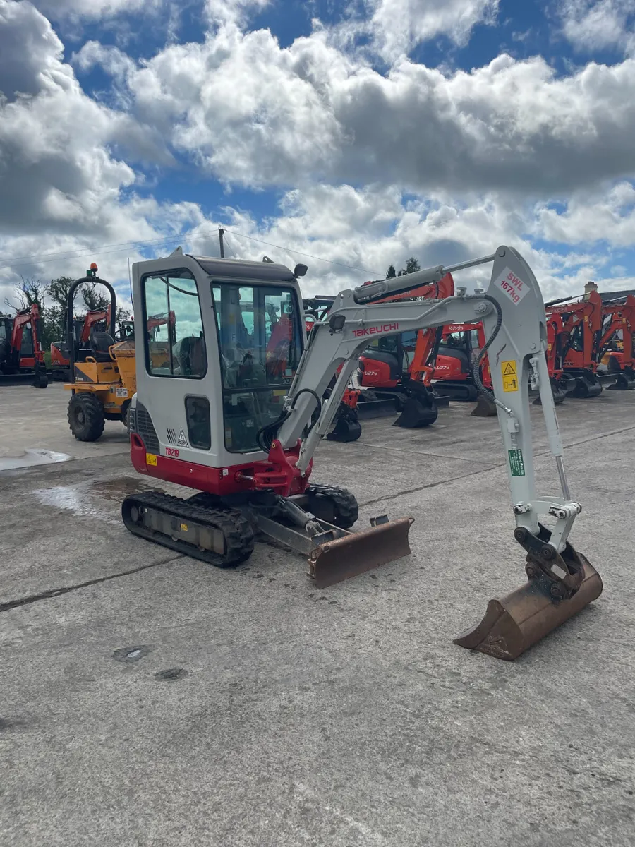 Takeuchi tb219 - Image 2