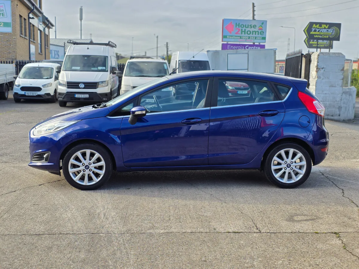 Ford Fiesta 1.25 Petrol Titanium - Image 3