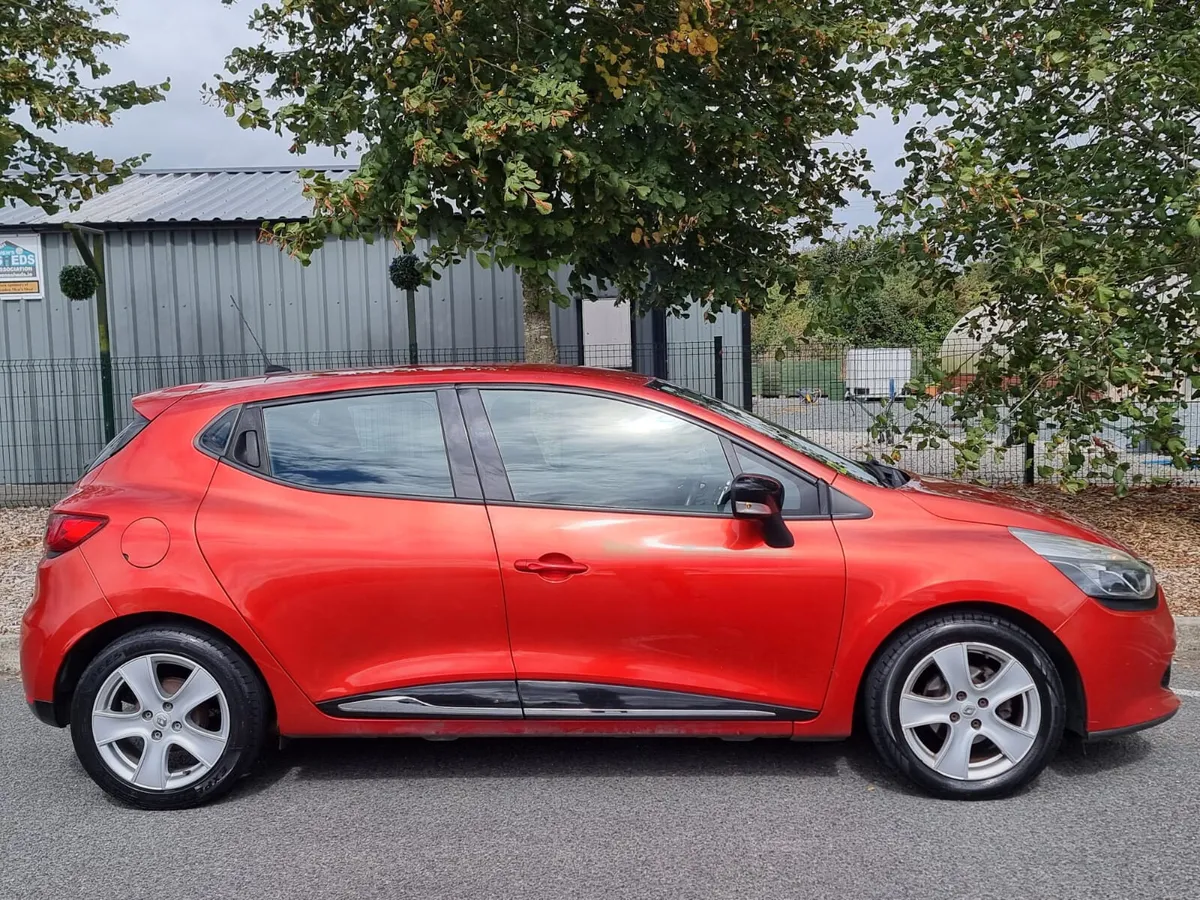 2014 RENAULT CLIO 1.1L NCT&TAXED €4,990 - Image 2