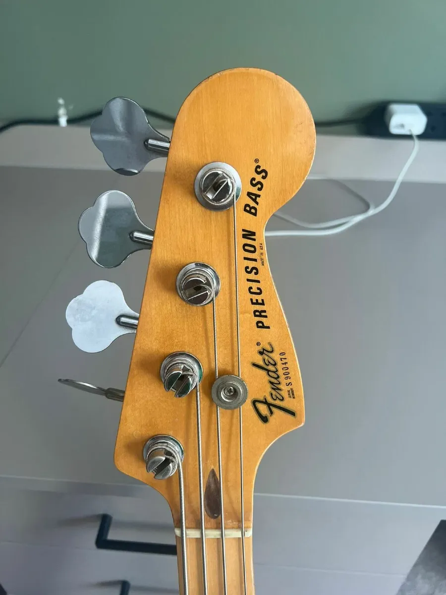 1980 Fender Precision Bass natural body - Image 1