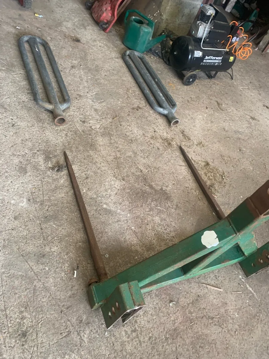 Cashels Ducks Foot Bale Carrier - Image 2