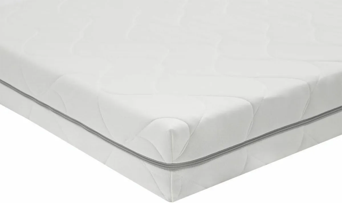 Three good double mattresses, never slept on - Image 1