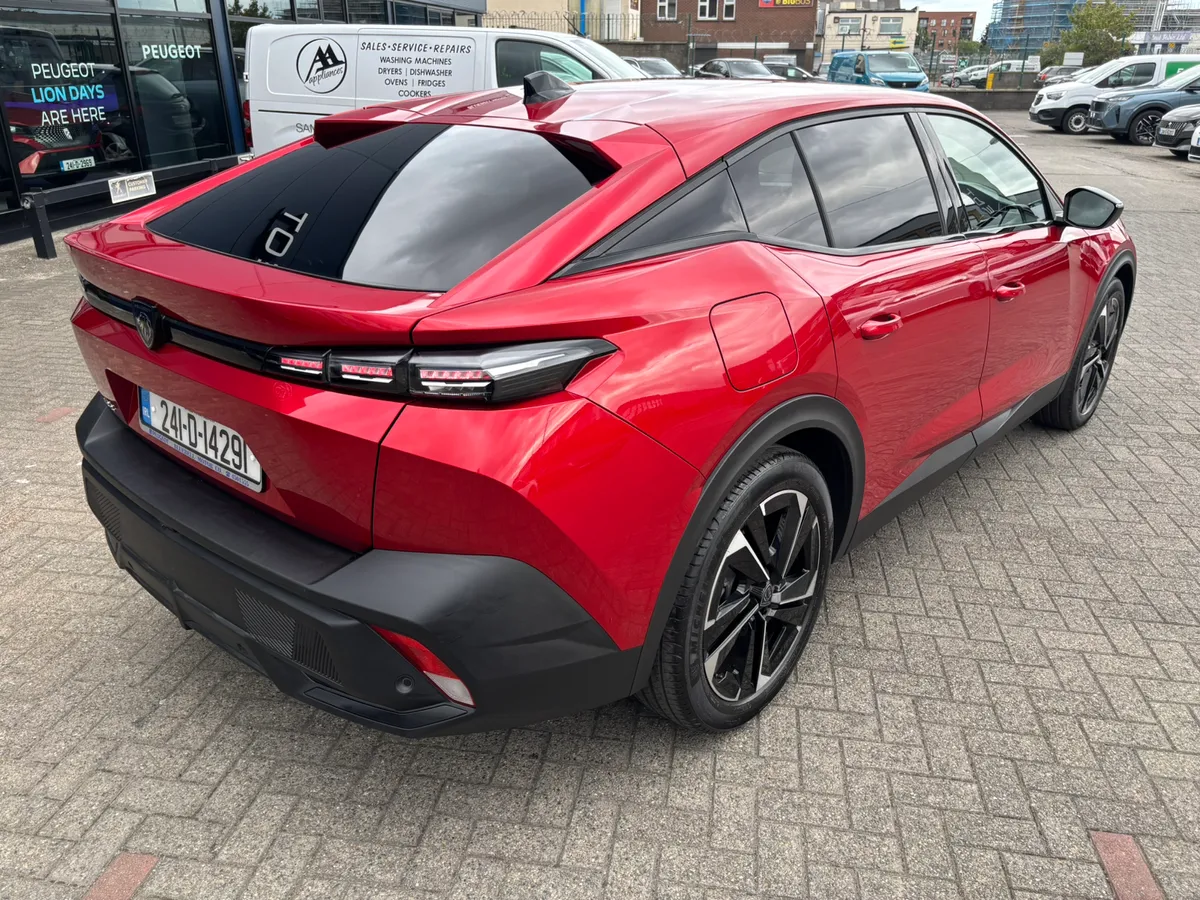 2024 Peugeot 408 Allure 1.2 scrappage offer - Image 4