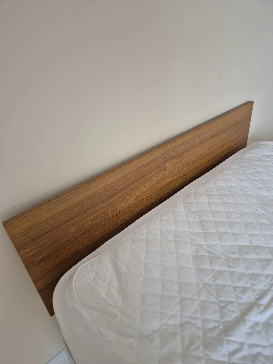 Single Bed + furniture - Image 2