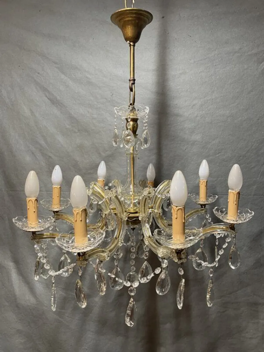 Beautiful 8 Branch Antique Marie Therese Chandelier. - Image 1