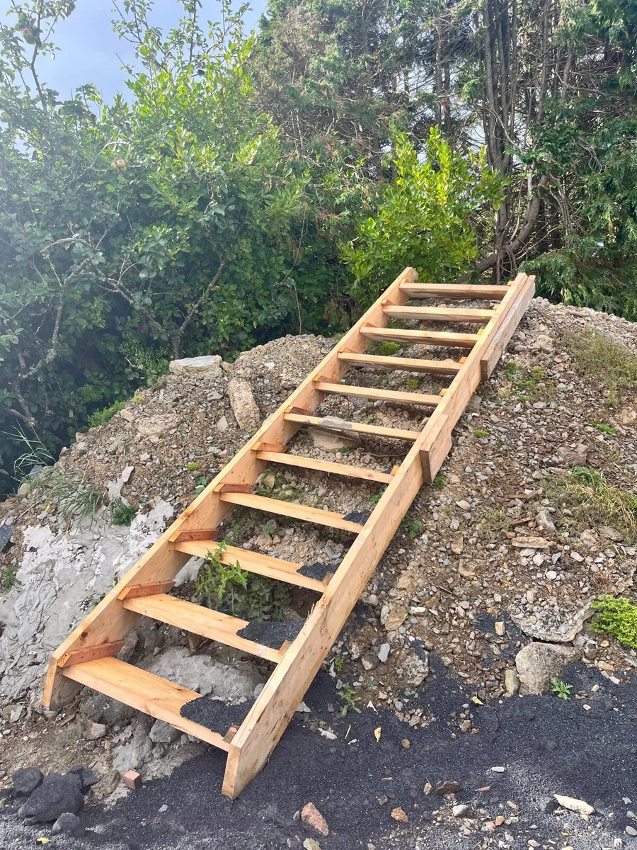 Temporary stairs