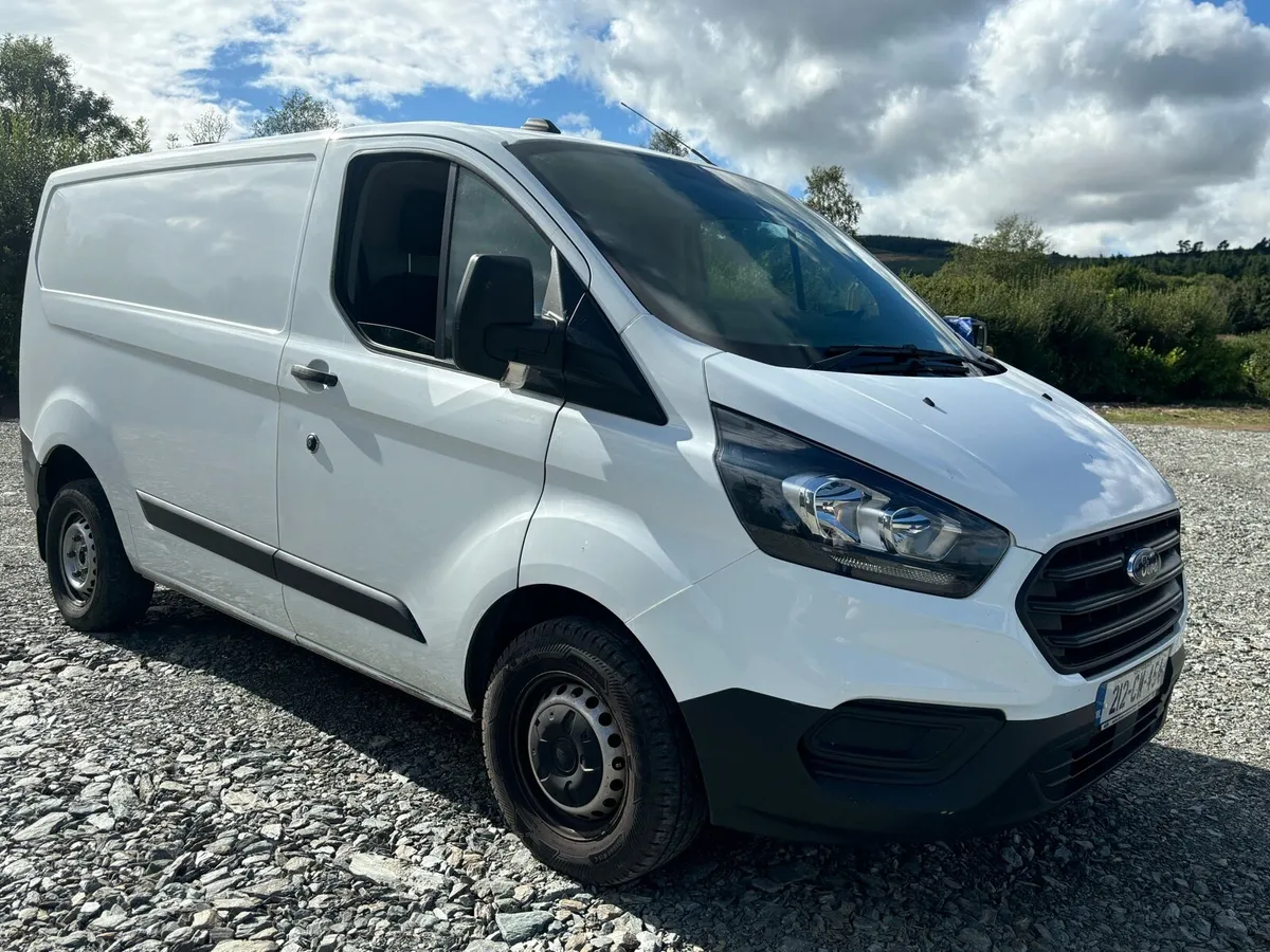 212 Ford Transit Custom 2.0 105ps - Image 1