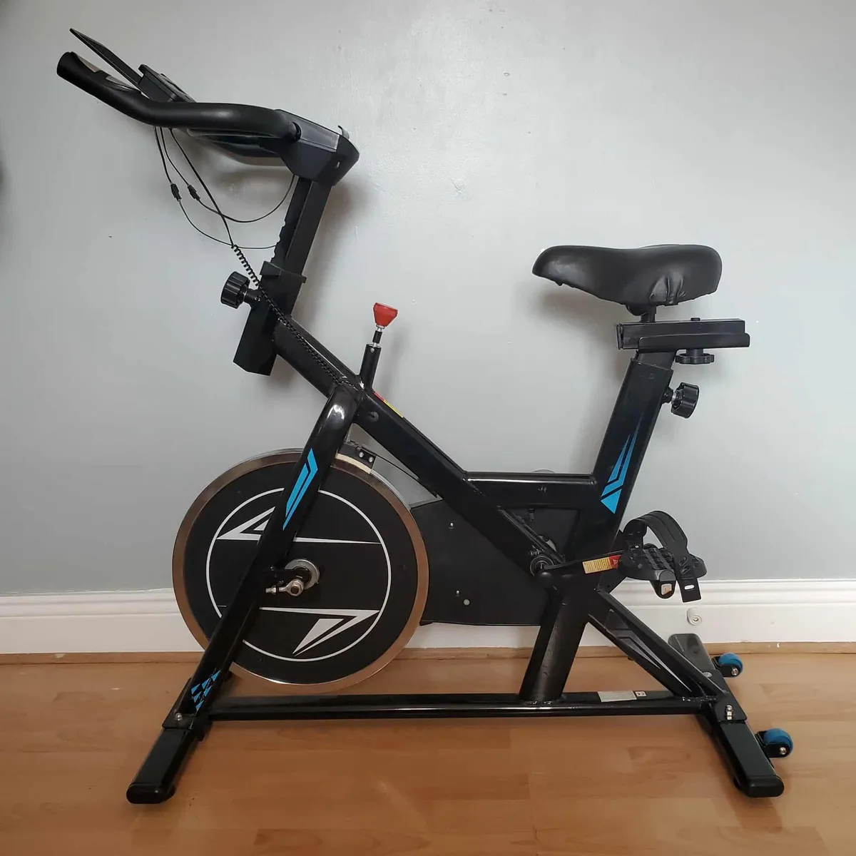 Exercise bike - Image 1