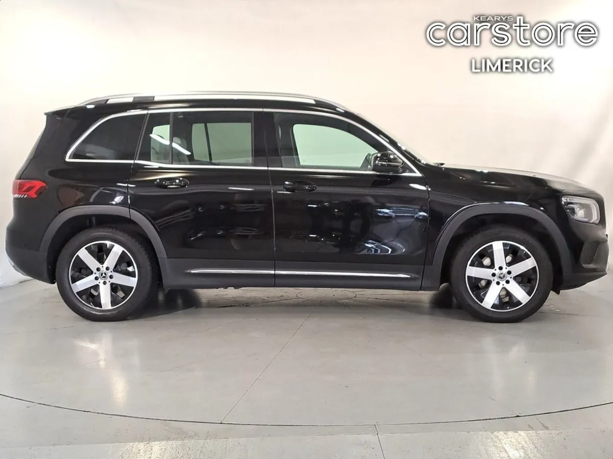 Mercedes-Benz GLB 180 d Progressive Auto - Image 2