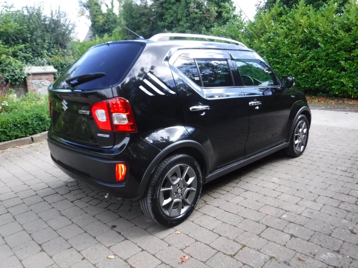 SUZUKI IGNIS 1.2 AUTO HYBRID F-SPEC LEATHER SEATS - Image 3
