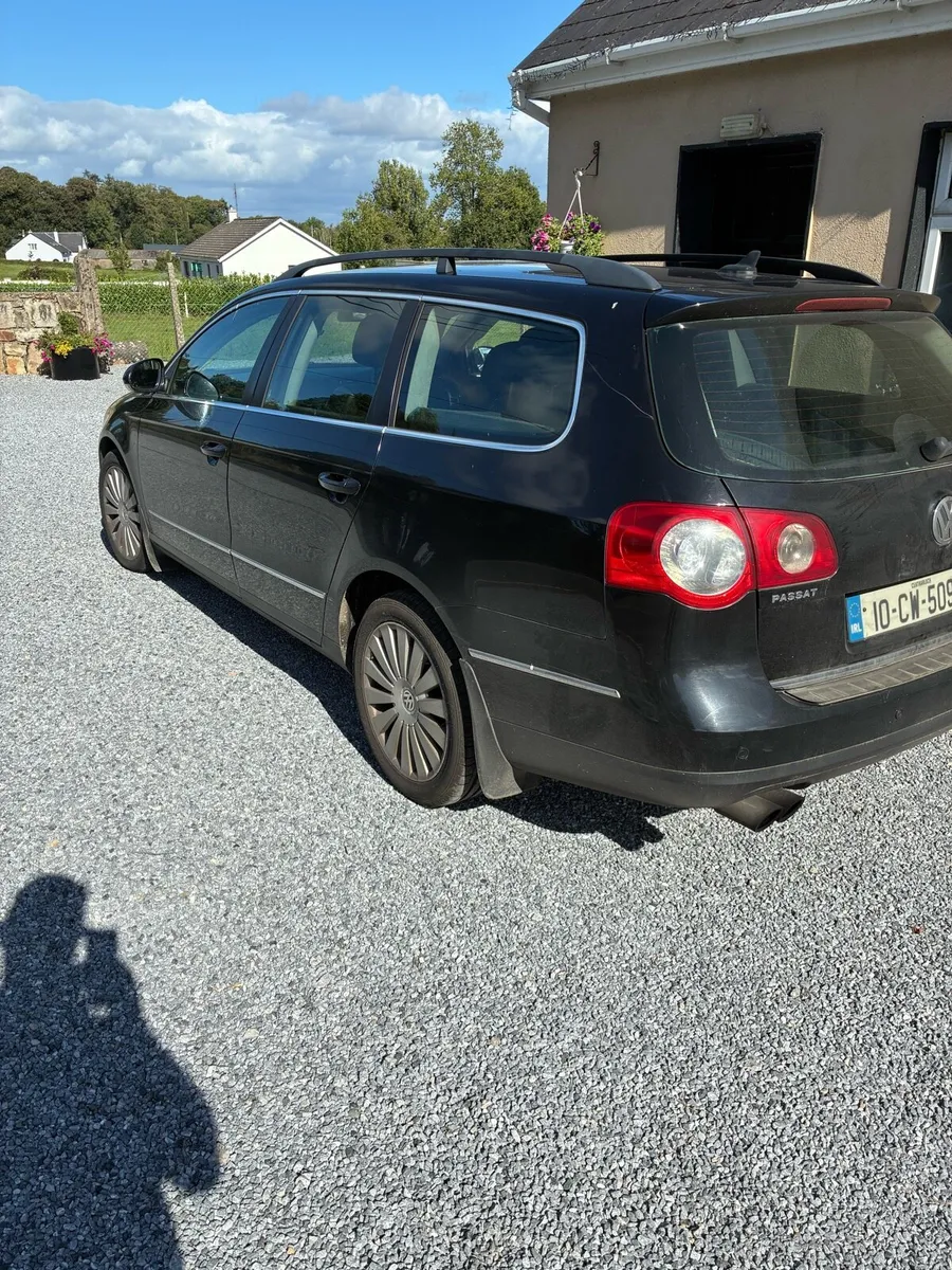 2010 VW Passat - Image 3