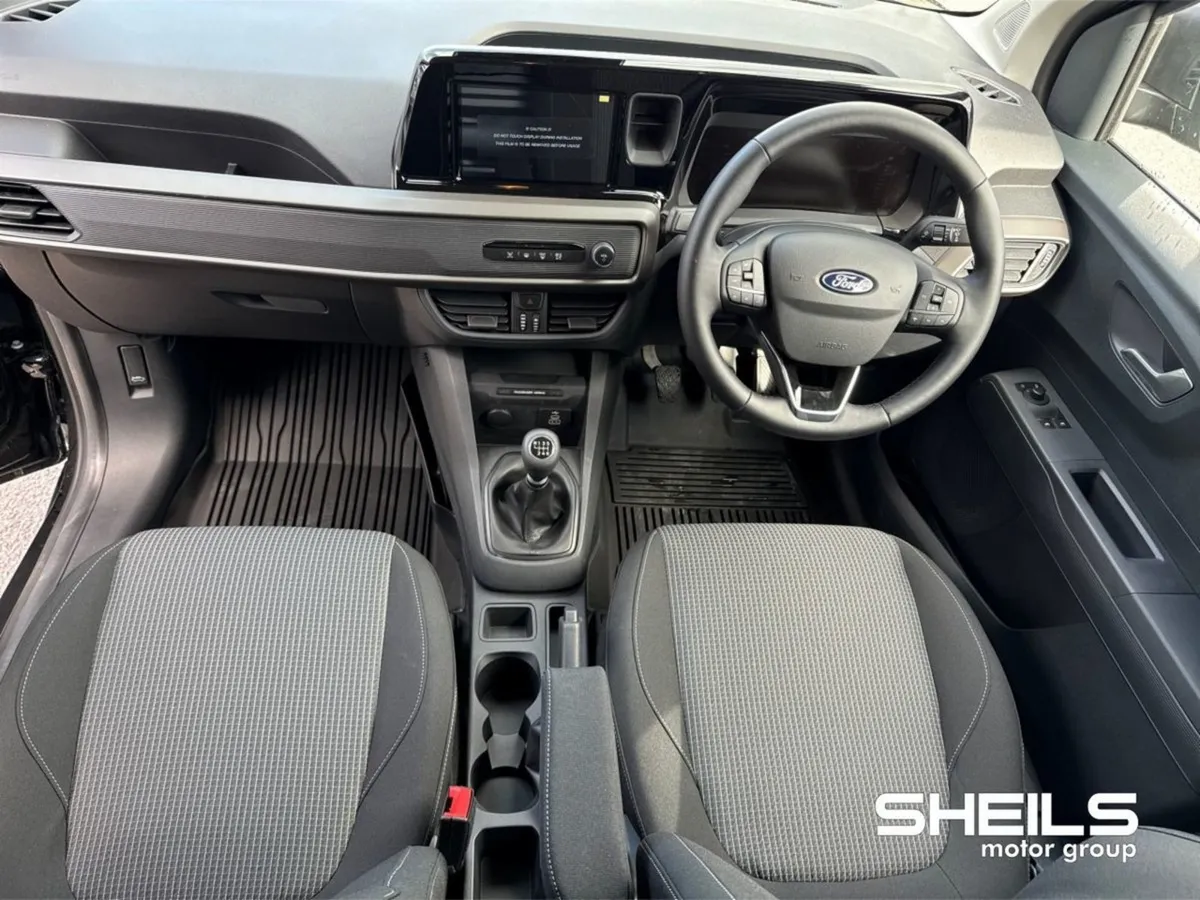 Ford Courier Trend 1.5 L Ecoblue 100BHP M6 FW Pri - Image 3