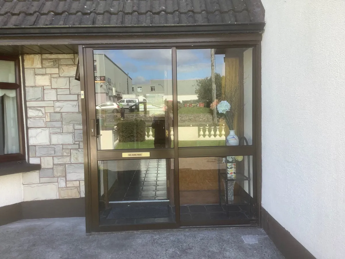Aluminium front porch - Image 2