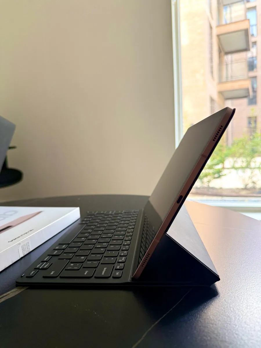 Samsung Galaxy Tab S8+ 12.4'' (Rose Gold) - Image 4
