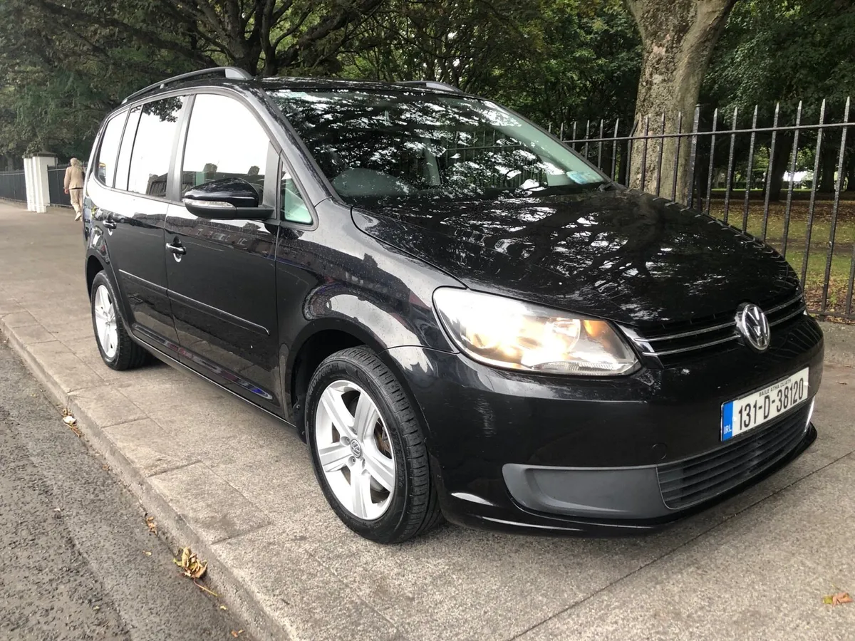 2013 VW TOURAN AUTO 7 SEAT - Image 1