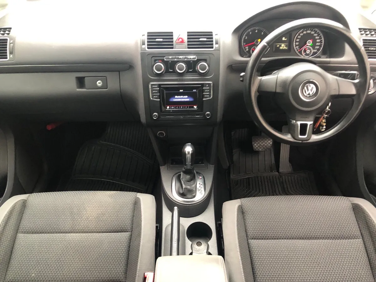 2013 VW TOURAN AUTO 7 SEAT - Image 2