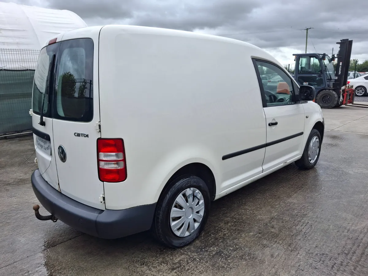 2012 Volkswagen Caddy TDi - Image 4