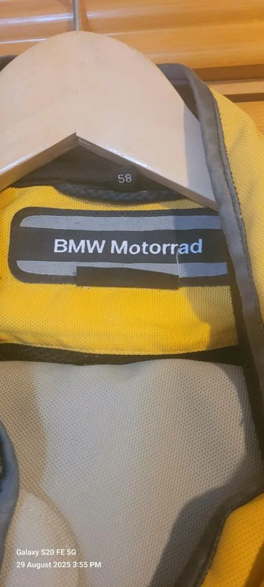Motorcycle gear - Image 3