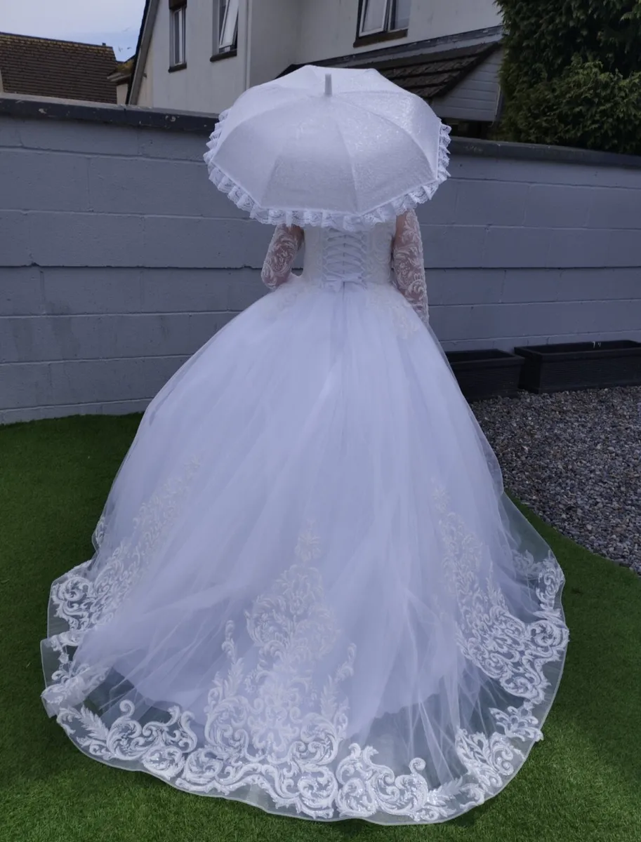 Communion dress - Image 4