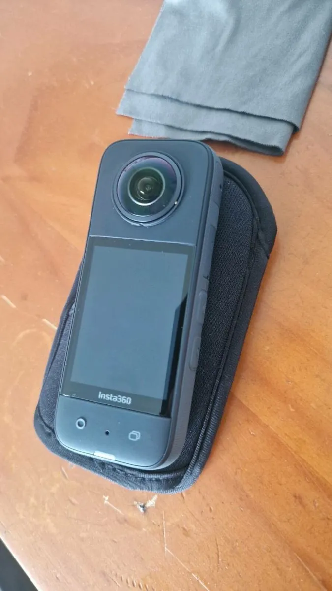 Insta 360 X3 - Image 2