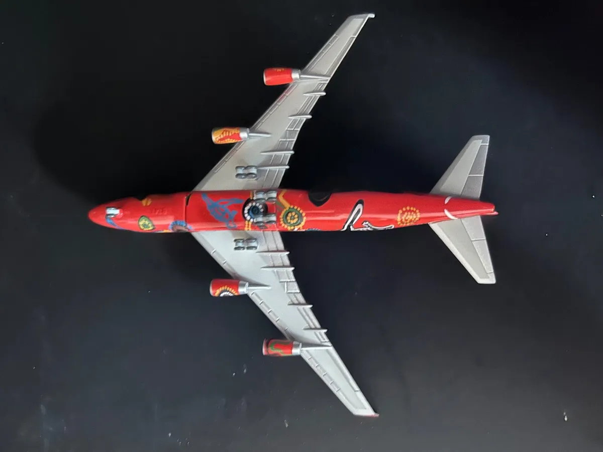 Qantas Boeing 747-400 Model - Image 4