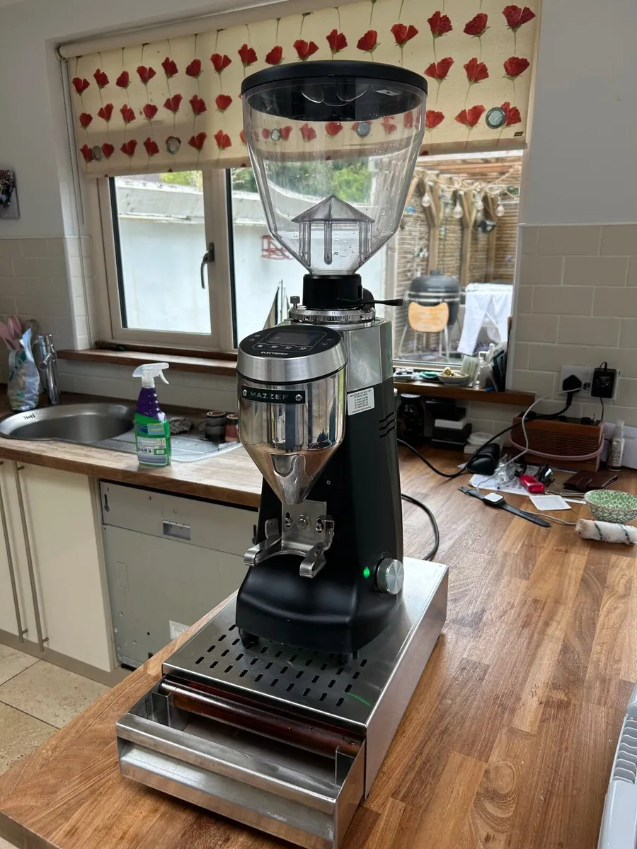 Mazzer, electronic coffee grinder + coffee drawer - Image 4