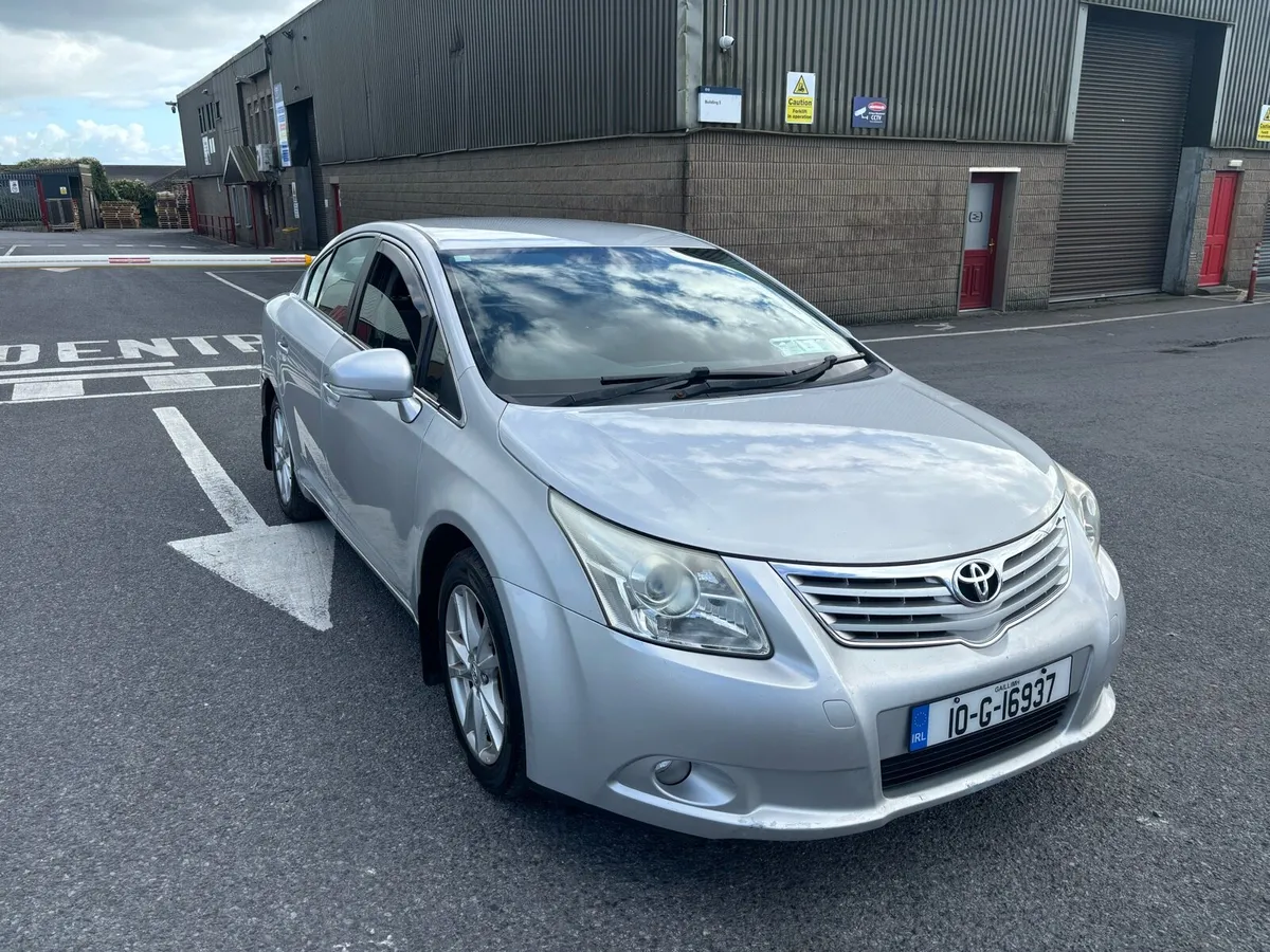 10 Toyota Avensis Nct&Tax - Image 4