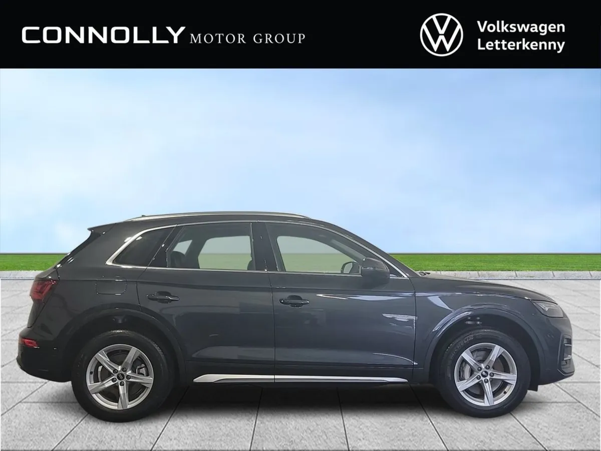 Audi Q5 Q5 50 Tfsi e 299HP S Tronic q SE - Image 4
