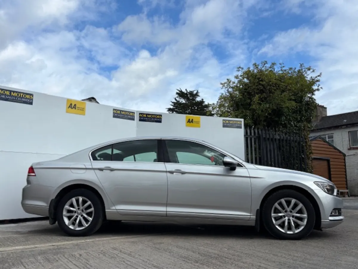 Volkswagen Passat 2015 AUTO - Image 4