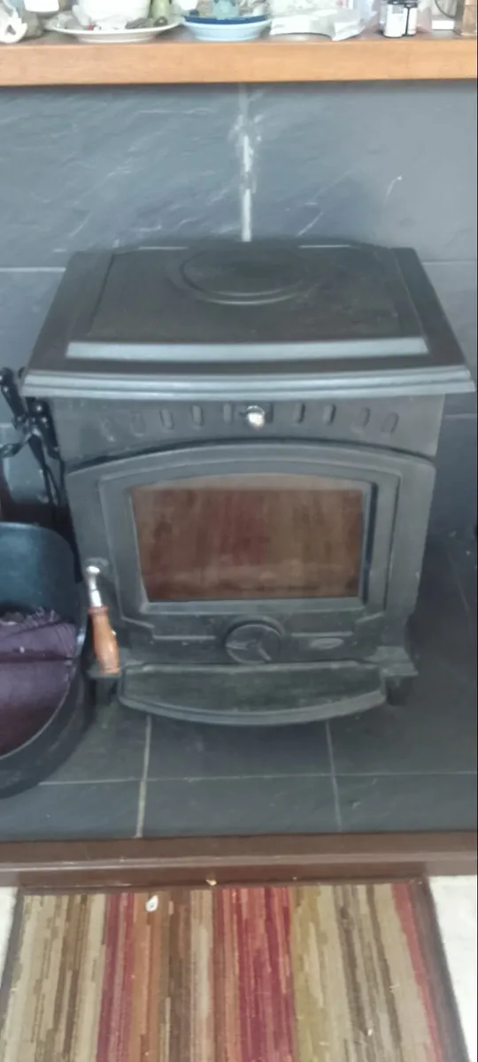 Stanley Tara Stove - Image 1