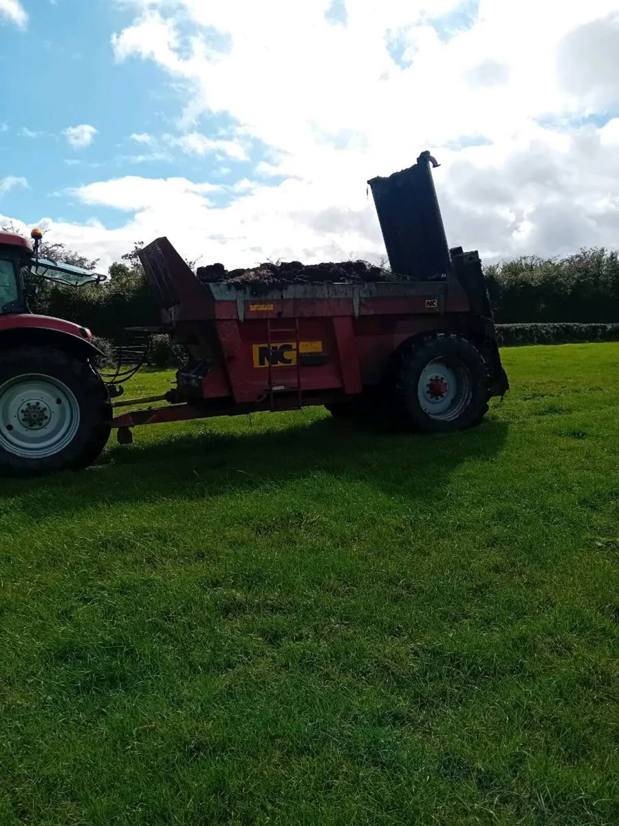 10 ton nc rear discharge spreader - Image 1