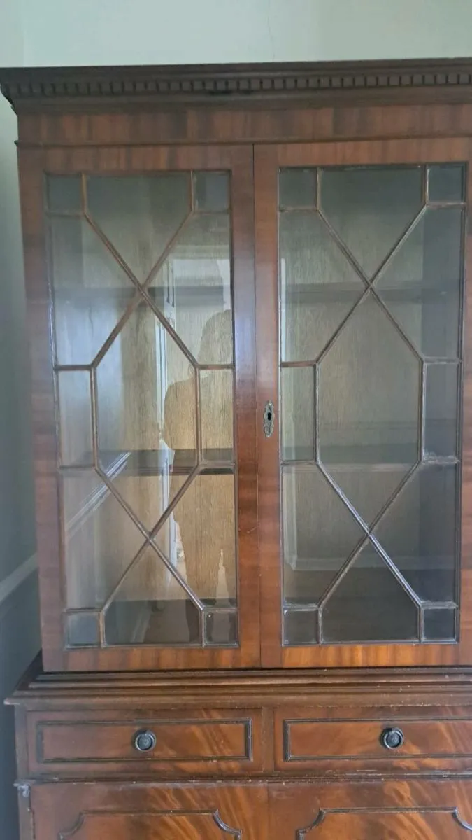 Display antique cupboard - Image 1