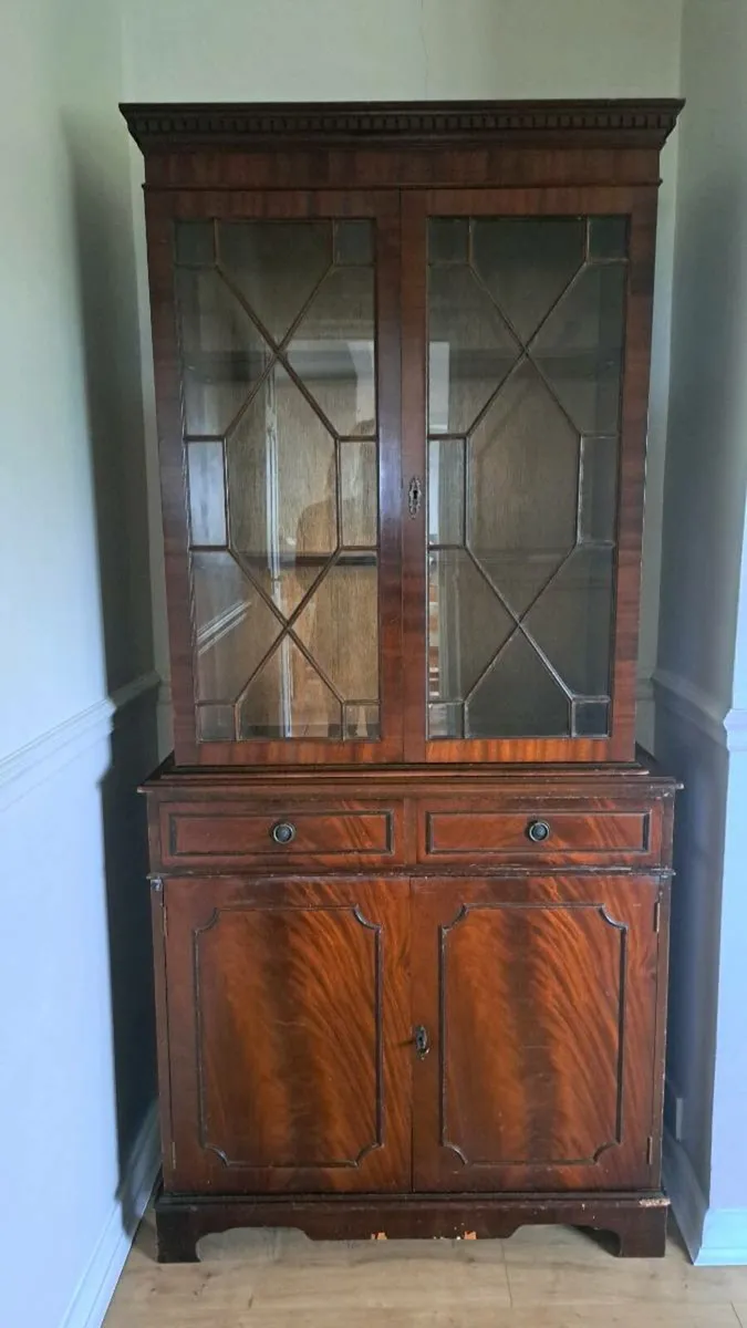 Display antique cupboard - Image 2