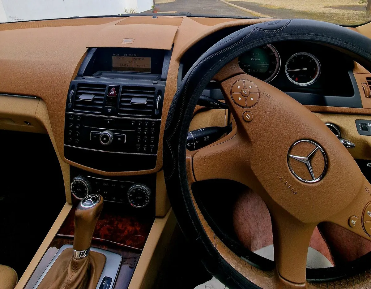 Mercedes-Benz C-Class C220 CDI Elegance - Image 3