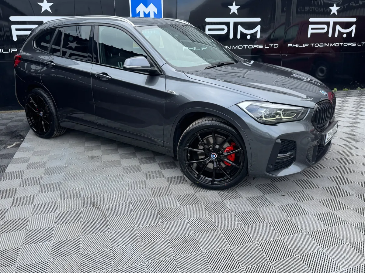 BMW X1 25E M SPORT X DRIVE AUTO - Image 3
