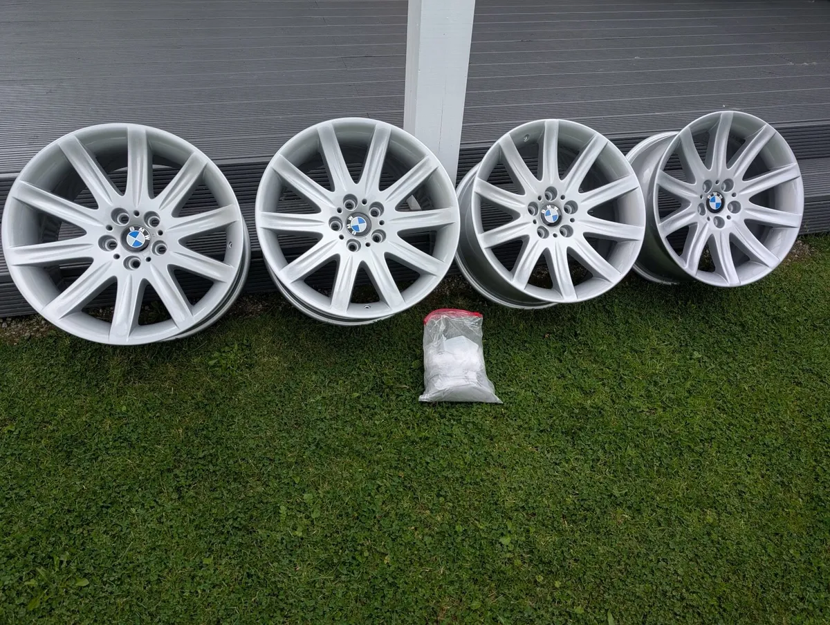 R19 5x120 Bmw Fat 5s ,style 95 Alloy Wheels - Image 1