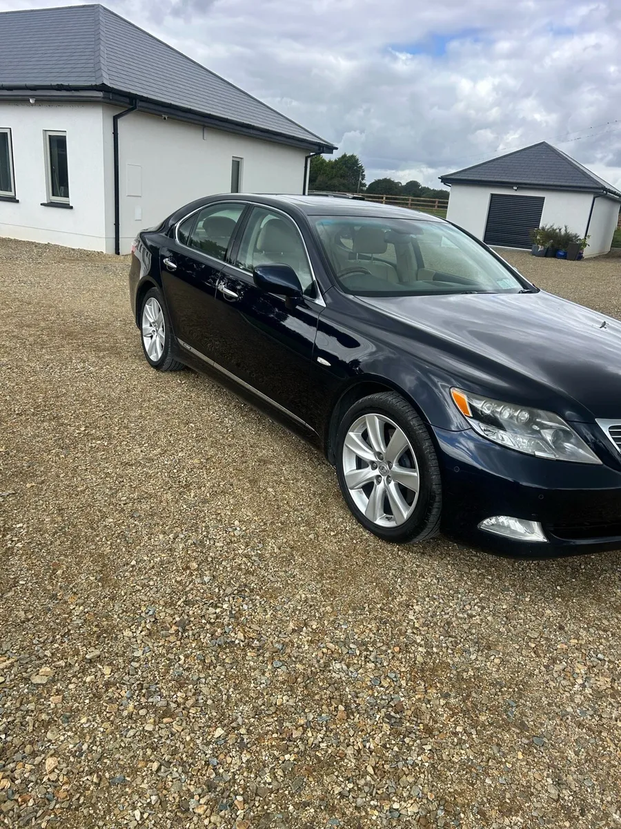 2008 Lexus LS600h - Image 3