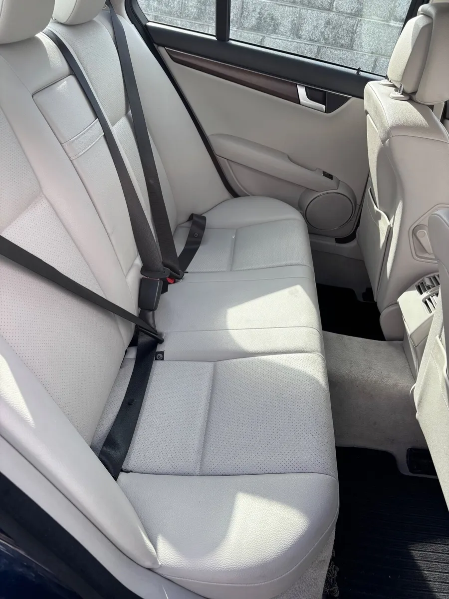 Mercedes-Benz C-Class C220 2012 ***LONG NCT*** - Image 4