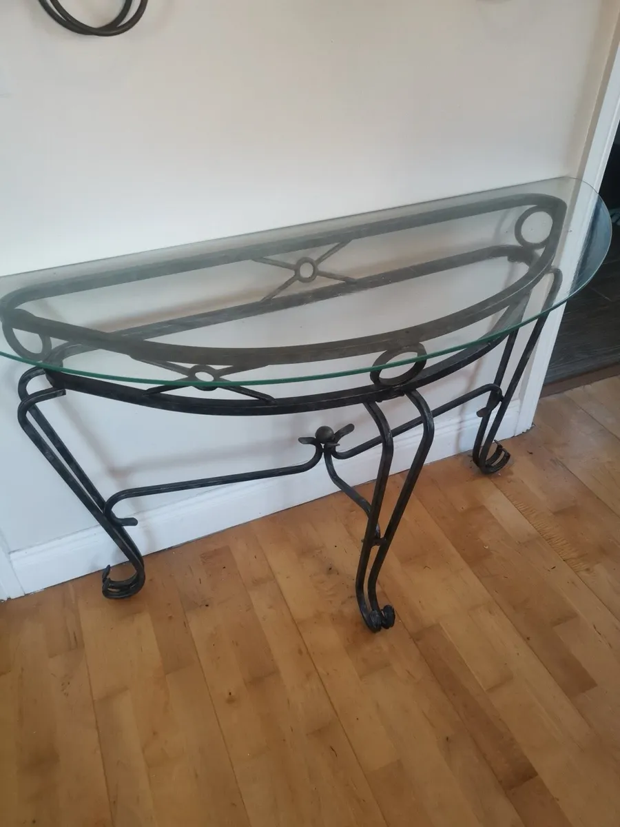 Glass table and mirror - Image 2